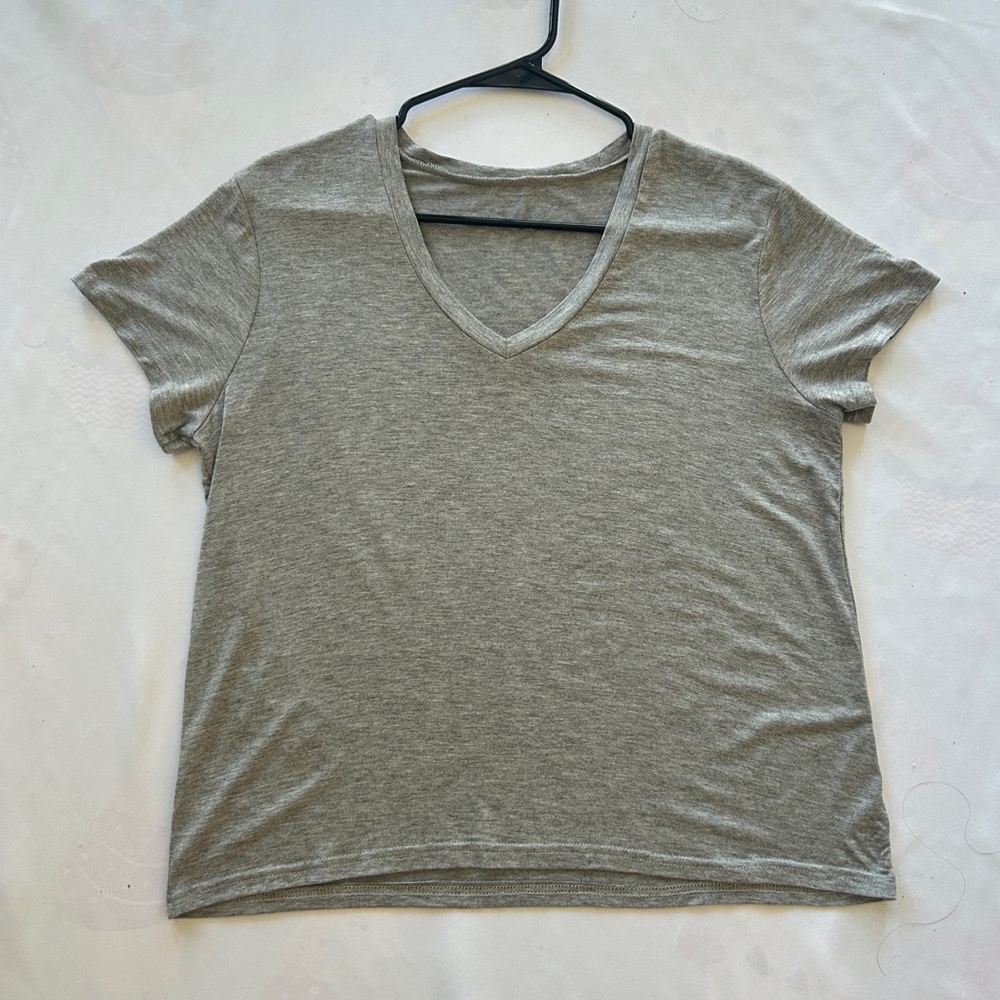 NWOT Women’s Large Gray Tshirt Cotton Viscose Sleep Lounge Stretchy Casual